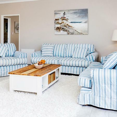 Settle Inn Self Catering Accommodation Colchester Esterno foto