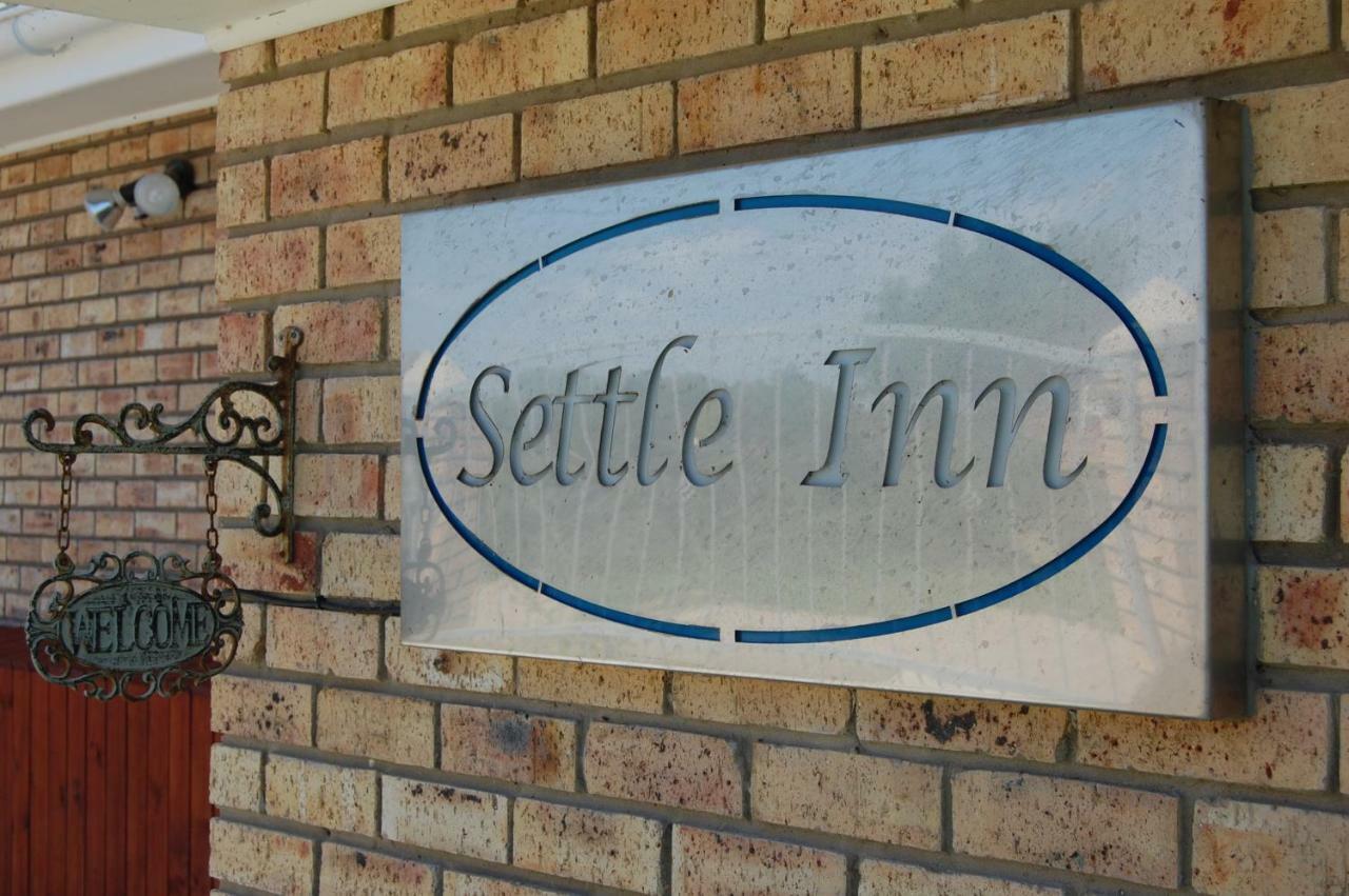 Settle Inn Self Catering Accommodation Colchester Esterno foto