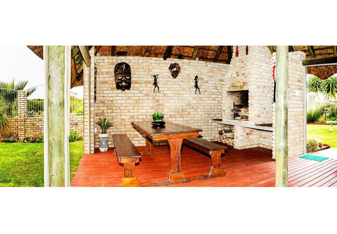 Settle Inn Self Catering Accommodation Colchester Esterno foto
