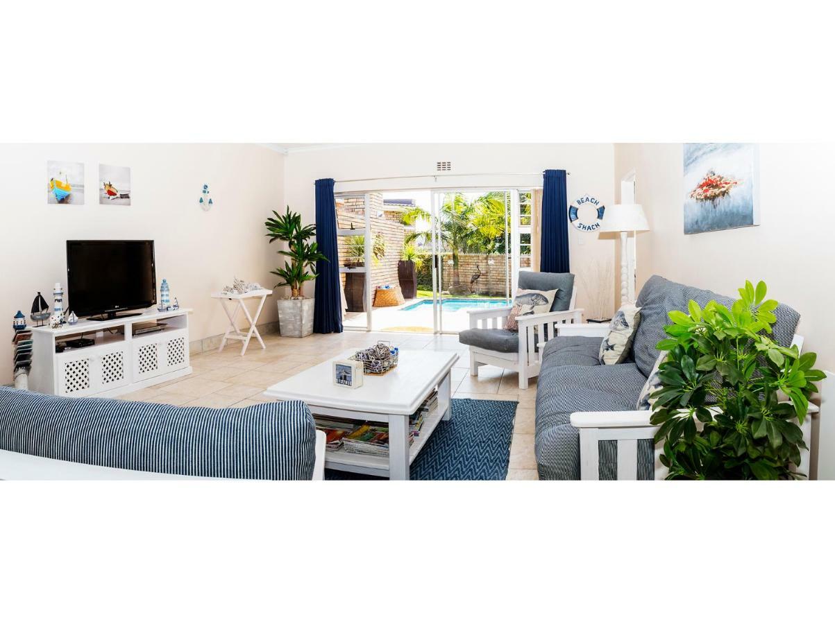 Settle Inn Self Catering Accommodation Colchester Esterno foto